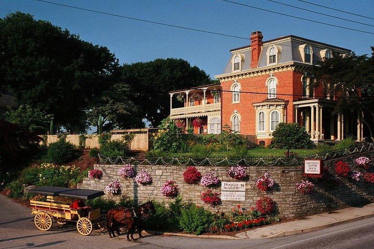 Greystone Manor Bed & Breakfast Bird-in-Hand ภายนอก รูปภาพ