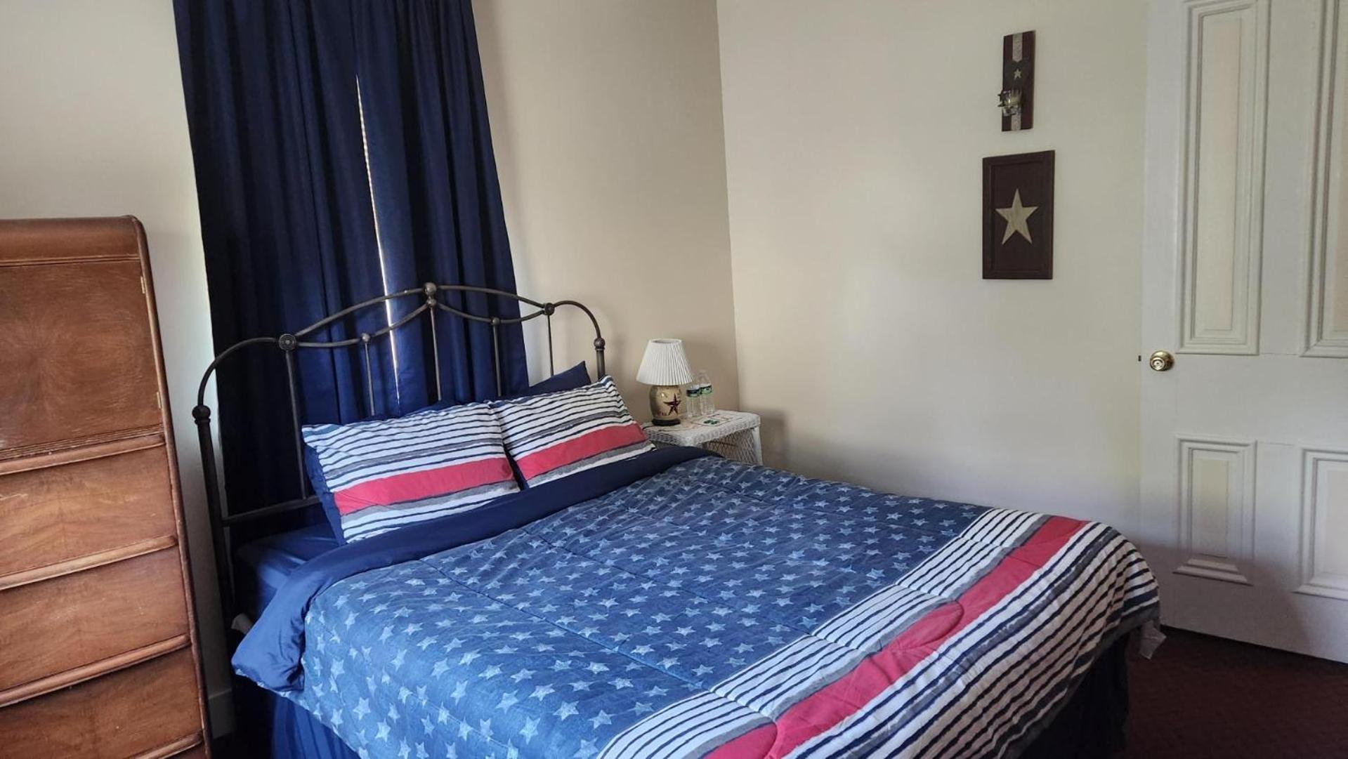 Greystone Manor Bed & Breakfast Bird-in-Hand ภายนอก รูปภาพ